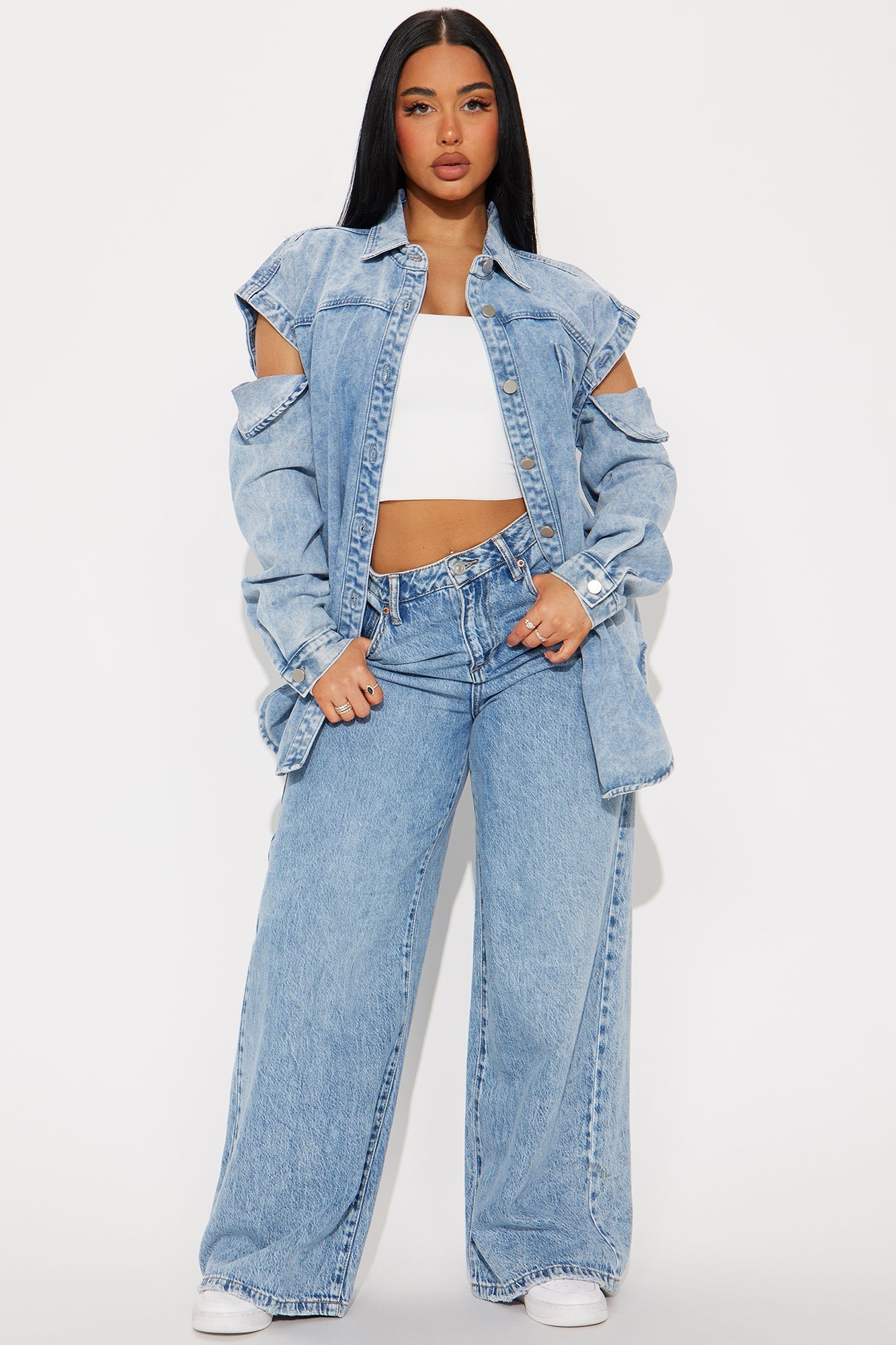 Feeling Grunge Denim Shacket - Light Wash