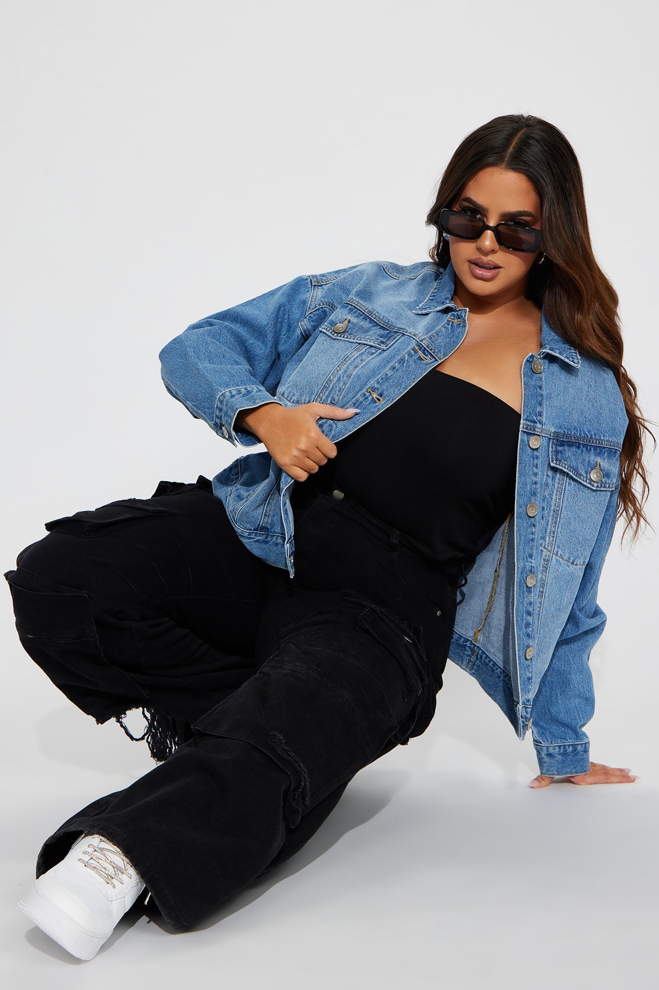 High Standards 90's Boyfriend Denim Trucker Jacket - Medium Wash